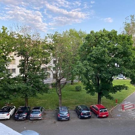 Joli Appartement Proche Metro 里昂 外观 照片